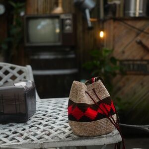Handwoven Medium Wayuu Mochila - Earthy Boho Vibes (Red & Brown)